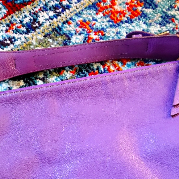 Dooney & Bourke Luna Hobo Bag Purse Purple Leather - Picture 3 of 8